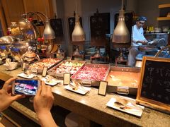 -视界美食自助餐厅·石家庄希尔顿酒店