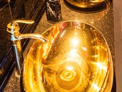 -虾弄弄海派小龙虾·牛羊蝎子火锅