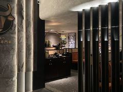 -铭牛烧肉·和牛海鲜自助(高新月牙湖店)