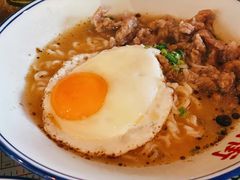 手打脆牛出前一丁-憶廟街 X 沙角邨(太古城店)