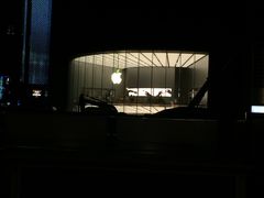 -Apple零售店(新街口店)
