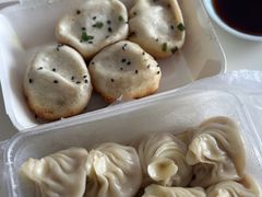 -香山胡记吴江路生煎(灵山路店)