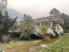 -四川汶川特大地震漩口中学遗址