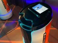 -桔子酒店(上海西藏北路地铁站店)