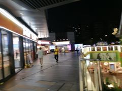 -江燕路万科里