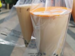 -CoCo都可(光谷天地店)