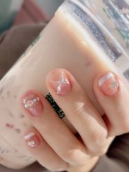 -丽心自助美甲美睫