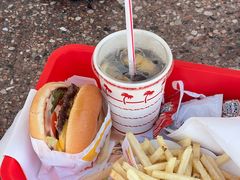 -In-N-Out Burger(LAX)