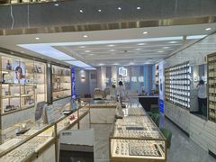 -世纪大明眼镜·林德伯格·蔡司官方授权店(武昌旗舰店)