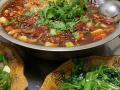 -韩妹鱼庄·泸定老字号(泸定店)