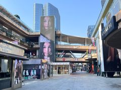 -砂之船奥莱(南京江宁店)