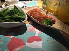 -胡桃里音乐酒馆(罗湖HALO广场店)