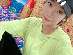 -嘿哟动霸CHUA·新潮玩运动娱乐中心·蹦床滑冰团建乐园