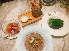 -周渝食惦·酸菜鱼精致川菜(横岗店)