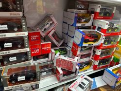 -恒日玩具批发(幸福小苑店)
