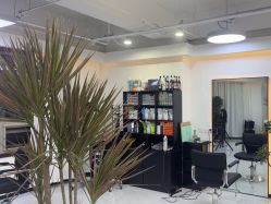 -V7 HAIR SALON