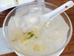 -周大娘牛乳(旧寨古村总店)