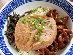 -沪西老弄堂面馆(定西路店)