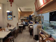 大堂-李与白包子铺(桐梓林店)