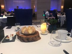 餐前面包-AZUR聚(香格里拉饭店)