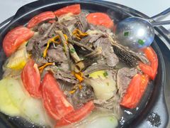 -乡土特色.冷锅鱼.牦牛肉汤锅