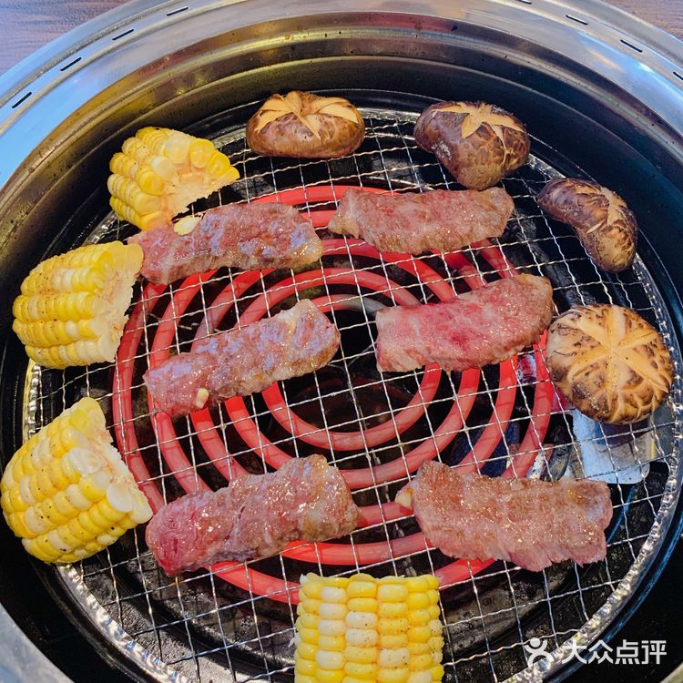 打卡滨江网红日式烧烤店