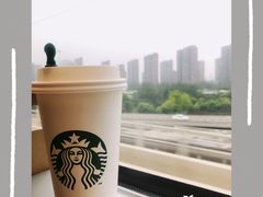 -星巴克(北京西站5号候车室)