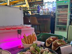 -Famous肥猫墨西哥音乐餐吧(五棵松华熙LIVE店)