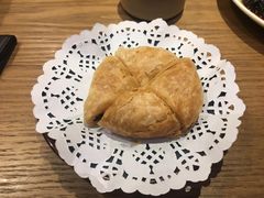 现烤鲜花饼-麦麦山云南菜(复地活力城店)