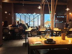 大堂-十三式重庆江湖菜(金茂览秀城店)