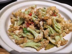 -鸽子侯·家宴·平价海鲜(市图书馆店)