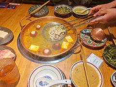 -洱火云南酸菜牛肉火锅(石景山当代商城店)