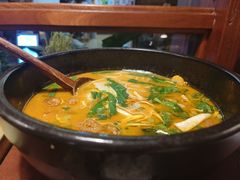 -银米·云南传统过桥米线(双廊黑金冠店)