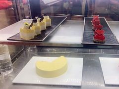 -大中华希尔顿酒店-念自助餐·嗨啤·小龙虾