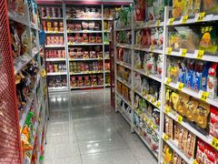 -好特卖HotMaxx(杭州滨江宝龙城店)