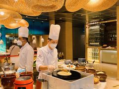 -咖啡苑自助餐厅·中国大饭店
