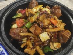 -江城燕子大排档(江汉路步行街店)