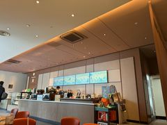 -星巴克臻选(呼和浩特维多利摩尔城店)