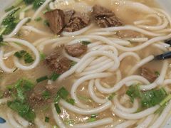 -鑫花溪牛肉米粉(凤凰街创始总店)