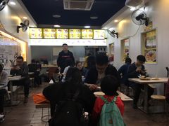 大堂-兄弟深夜豆浆