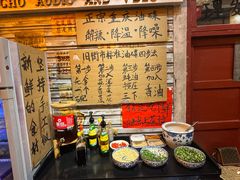 -旧街市鲜货老火锅(大光路店)