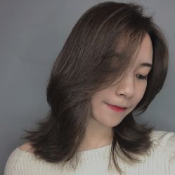 -十六番发型师事务所