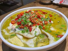 酸菜鱼-叶派龙虾•招牌香辣蟹·海鲜(中海国际店)