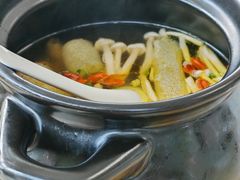 -七的湖·晚芳亭·阳澄湖农家菜·大闸蟹(莲花岛店)
