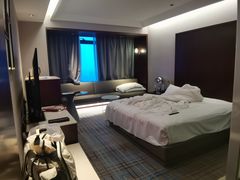 -上海龙之梦万丽酒店