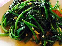 马来风光-大树下海鲜饭店
