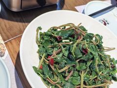 -黄泥岗·地道湖北菜(奥特莱斯店)