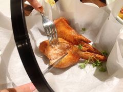 鲜虾胶酿脆皮鸡翅-港丽餐厅(杭大店)