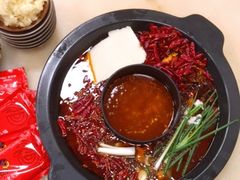 -黄潇洒老火锅(九眼桥宏济巷店)