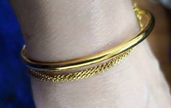 -周生生Chow Sang Sang(东方店)